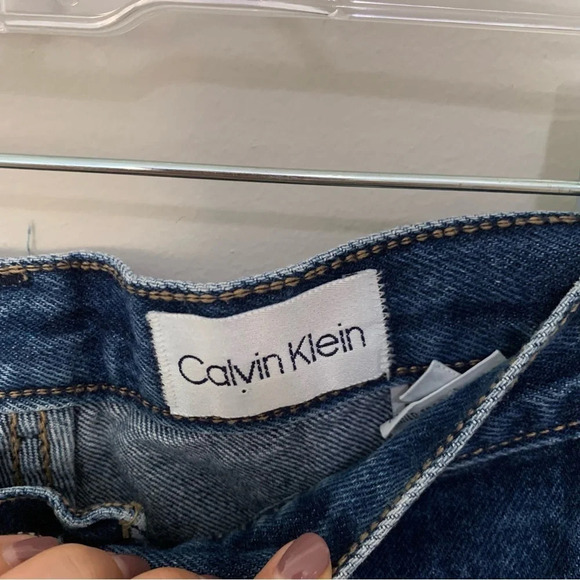Vintage Calvin Klein High Waisted Rigid 100% Cotton Mom Jean Size 6 - Picture 3 of 8